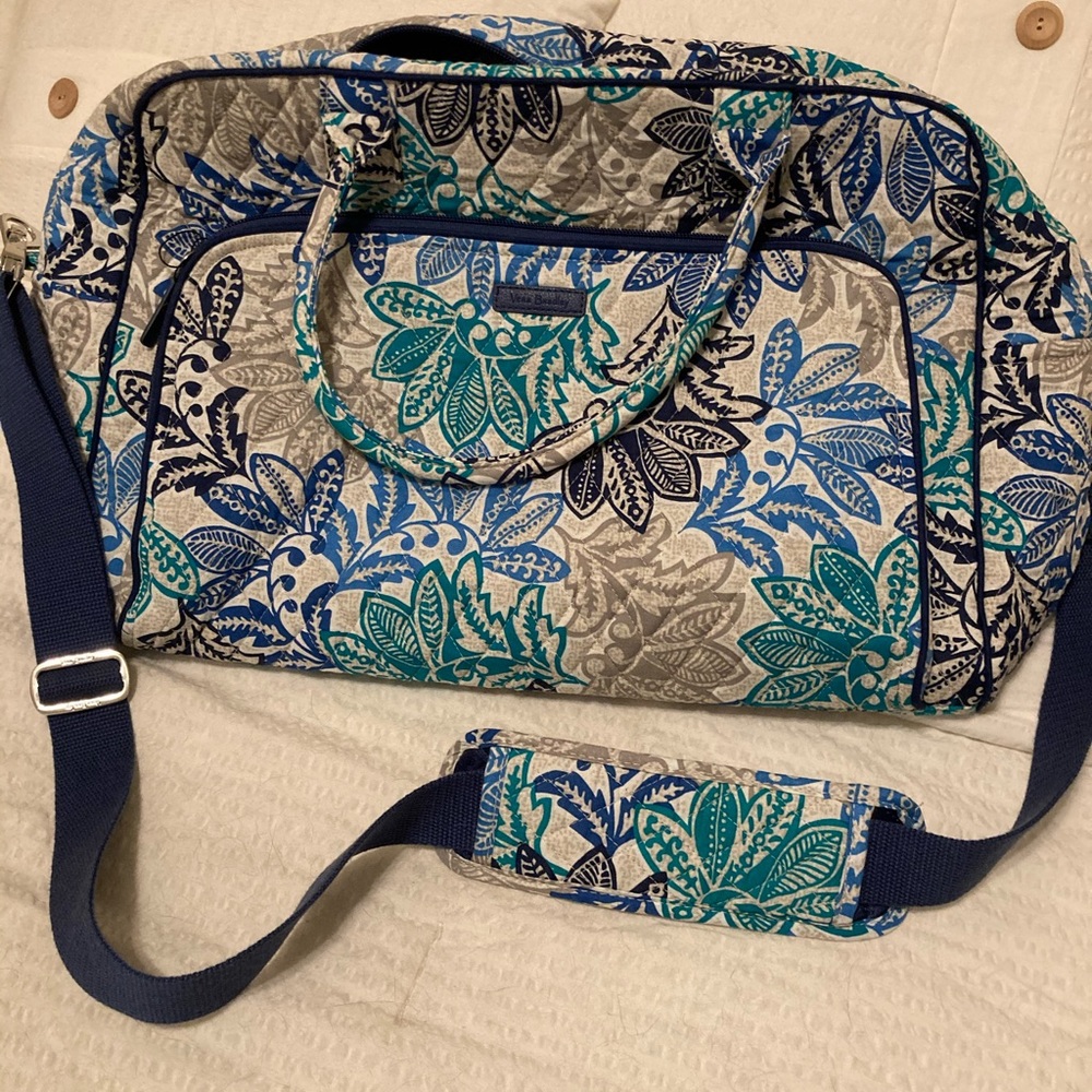 NWT Vera Bradley weekender bag in Santiago